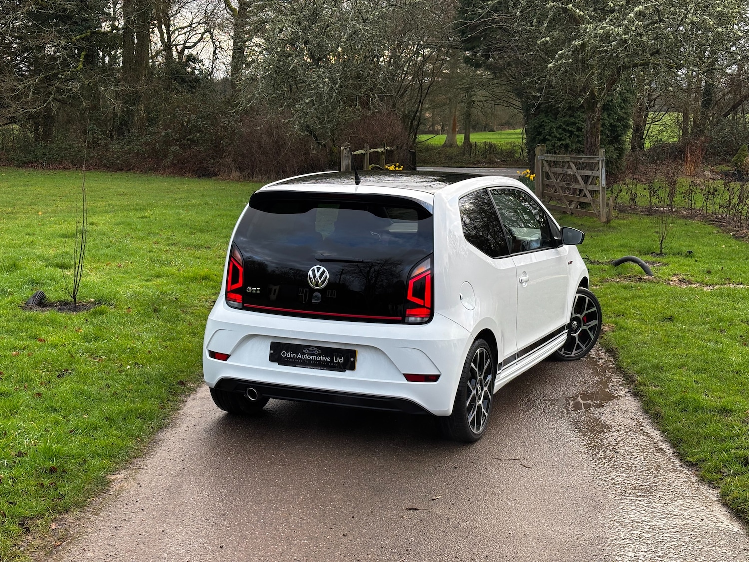 Used Volkswagen up! 2019 for sale - 77462962: Photo 29