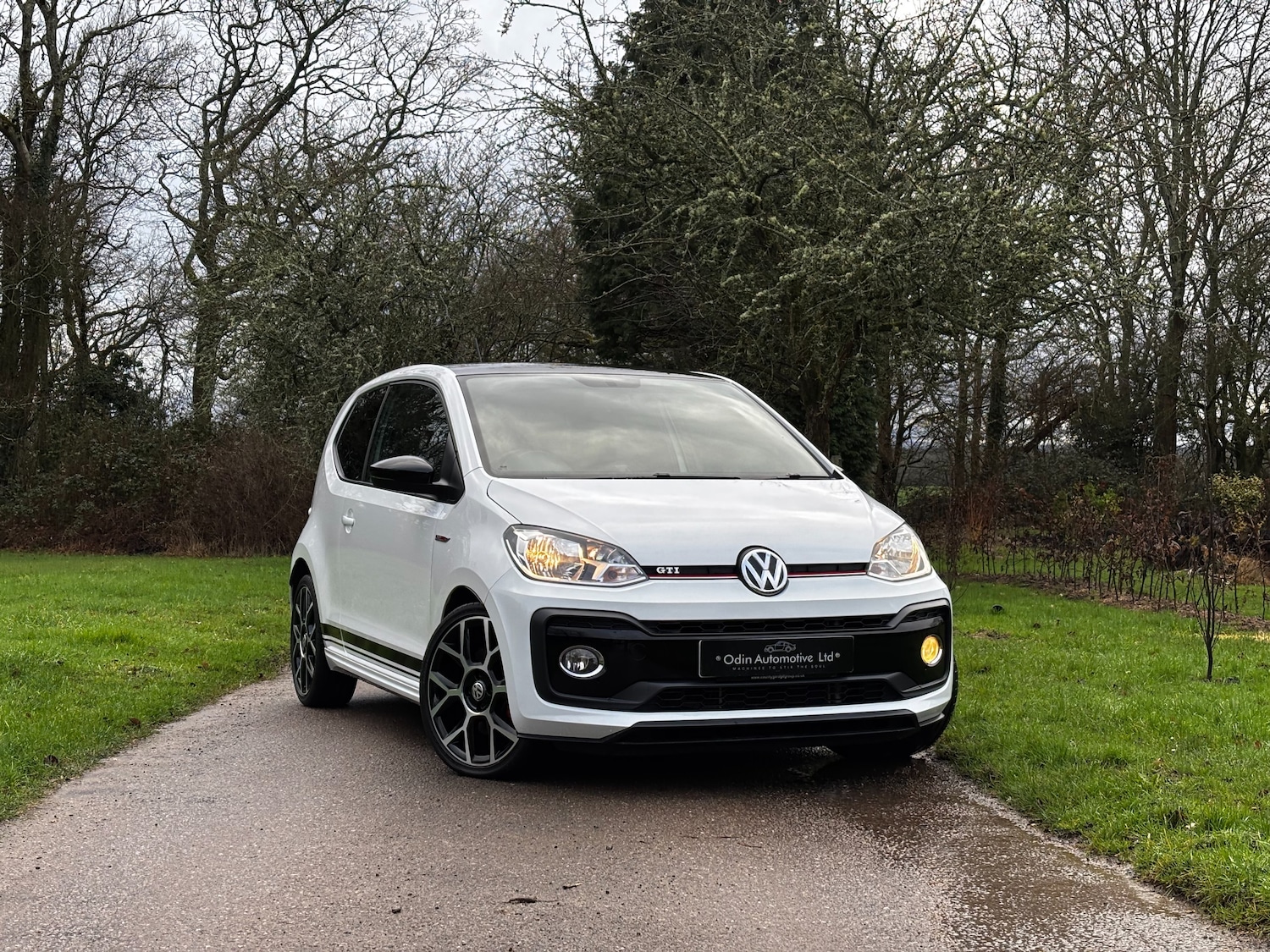 Used Volkswagen up! 2019 for sale - 77462962: Photo 4