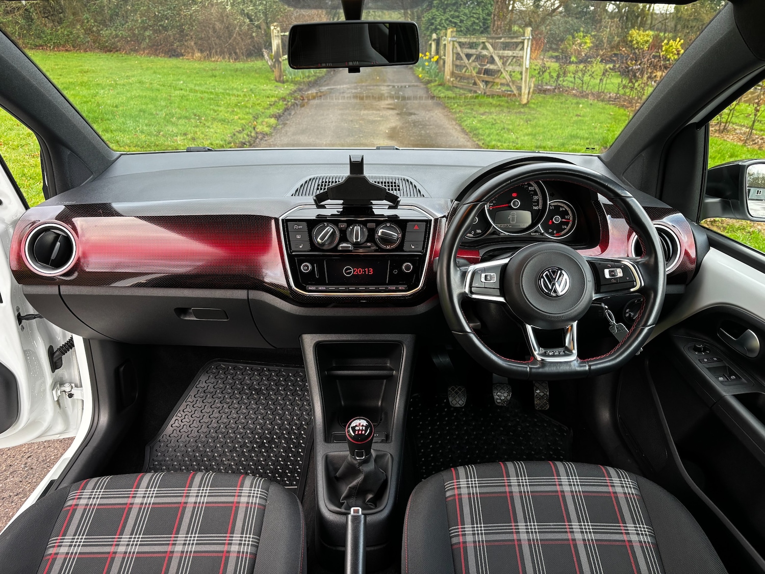 Used Volkswagen up! 2019 for sale - 77462962: Photo 43