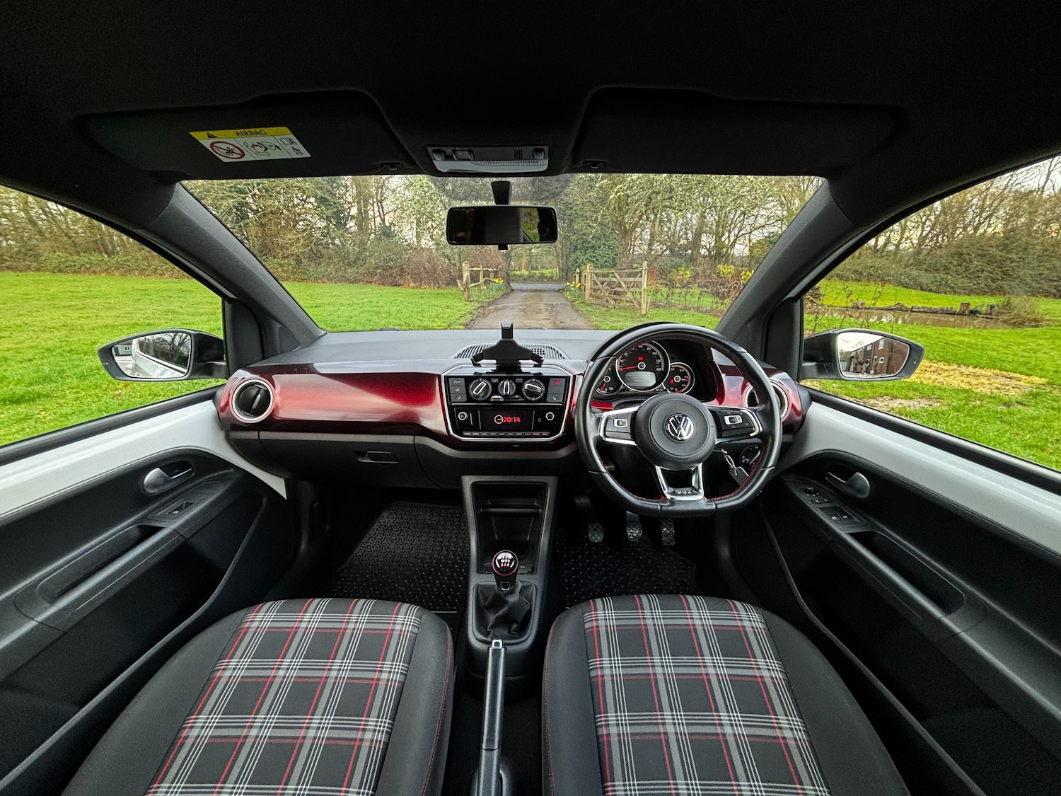 Used Volkswagen up! 2019 for sale - 77462962: Photo 44