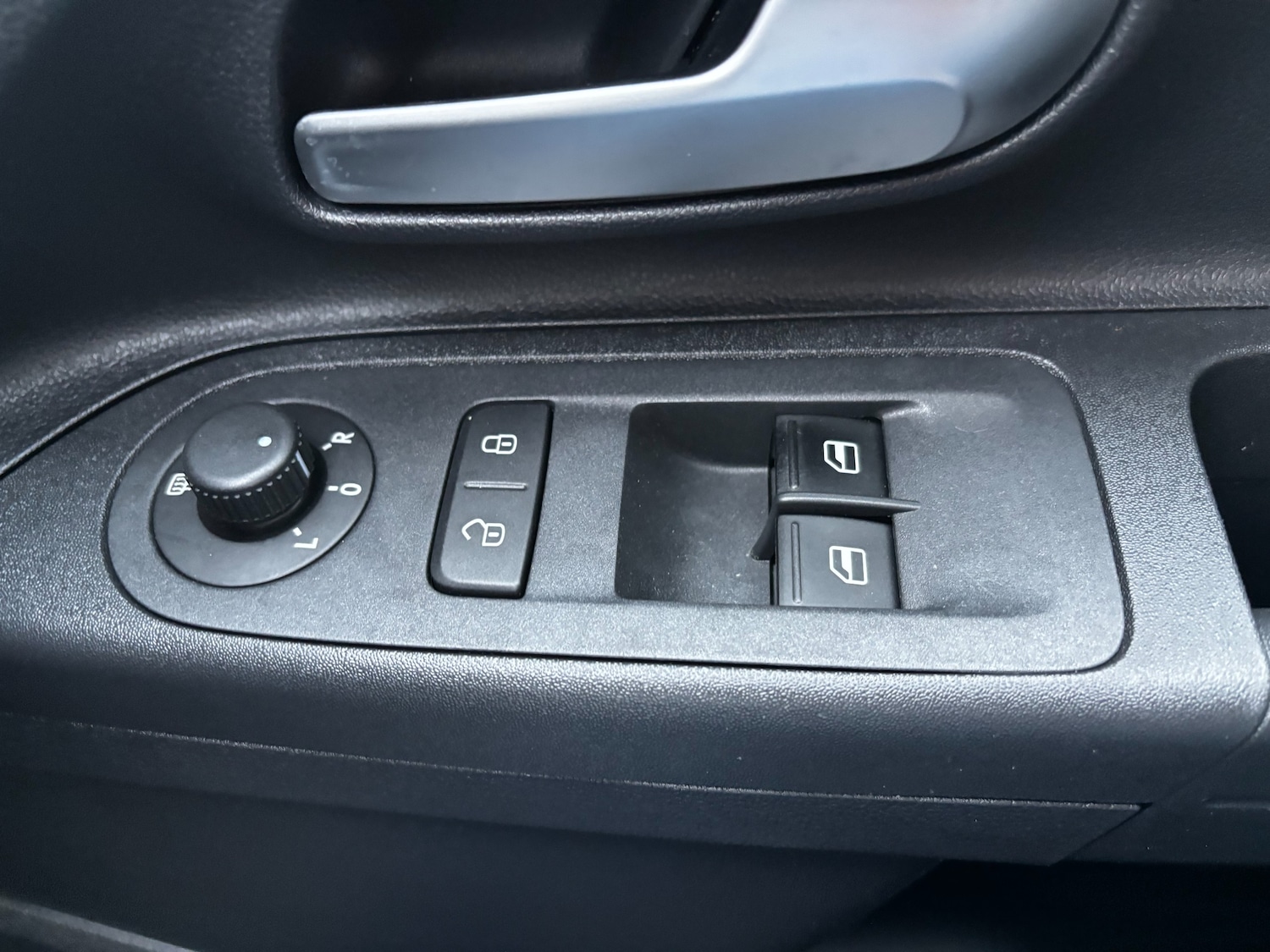 Used Volkswagen up! 2019 for sale - 77462962: Photo 48