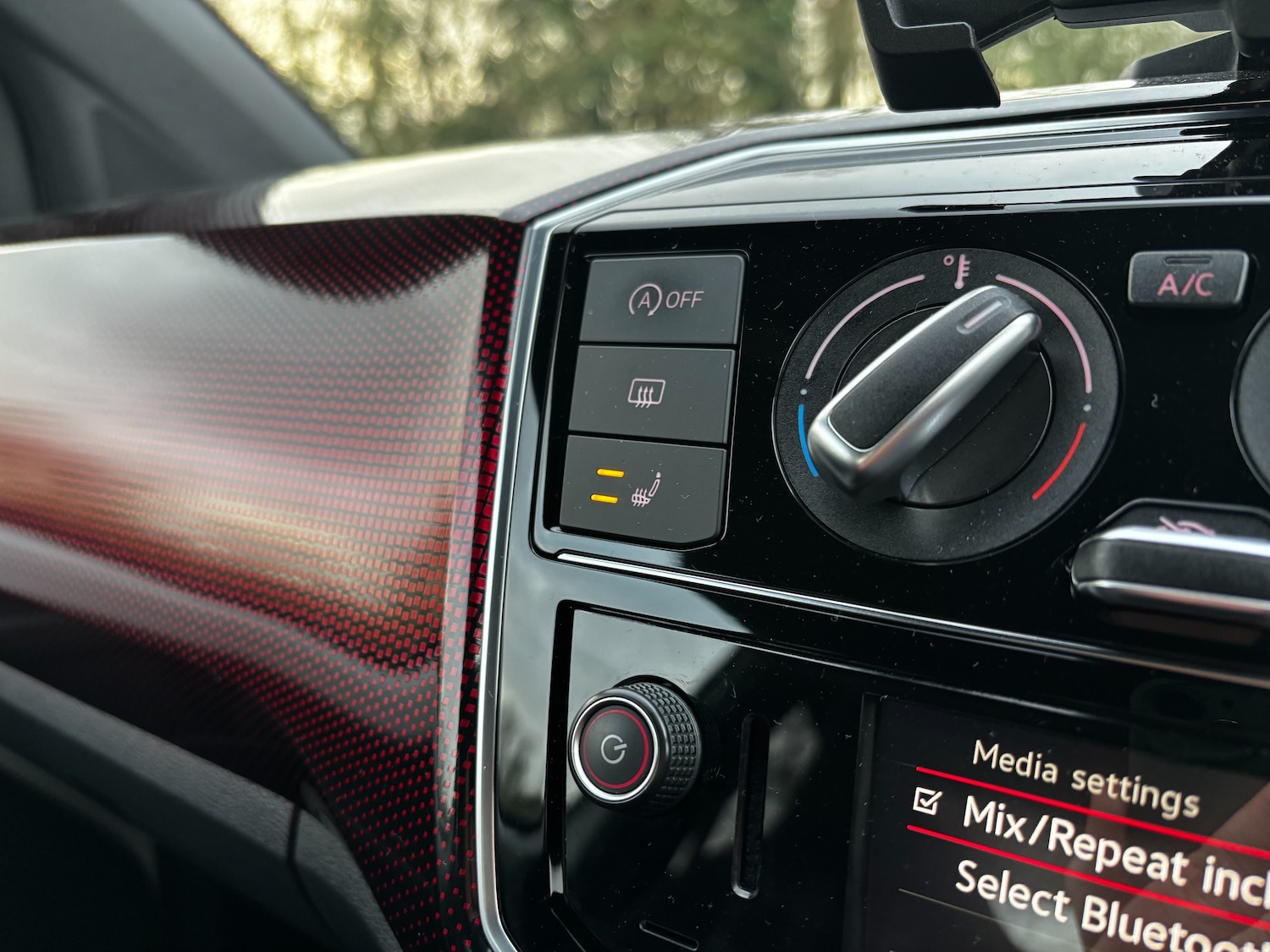 Used Volkswagen up! 2019 for sale - 77462962: Photo 51