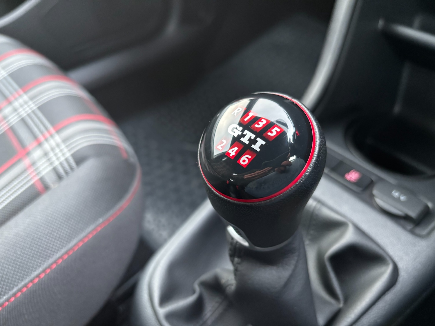 Used Volkswagen up! 2019 for sale - 77462962: Photo 54