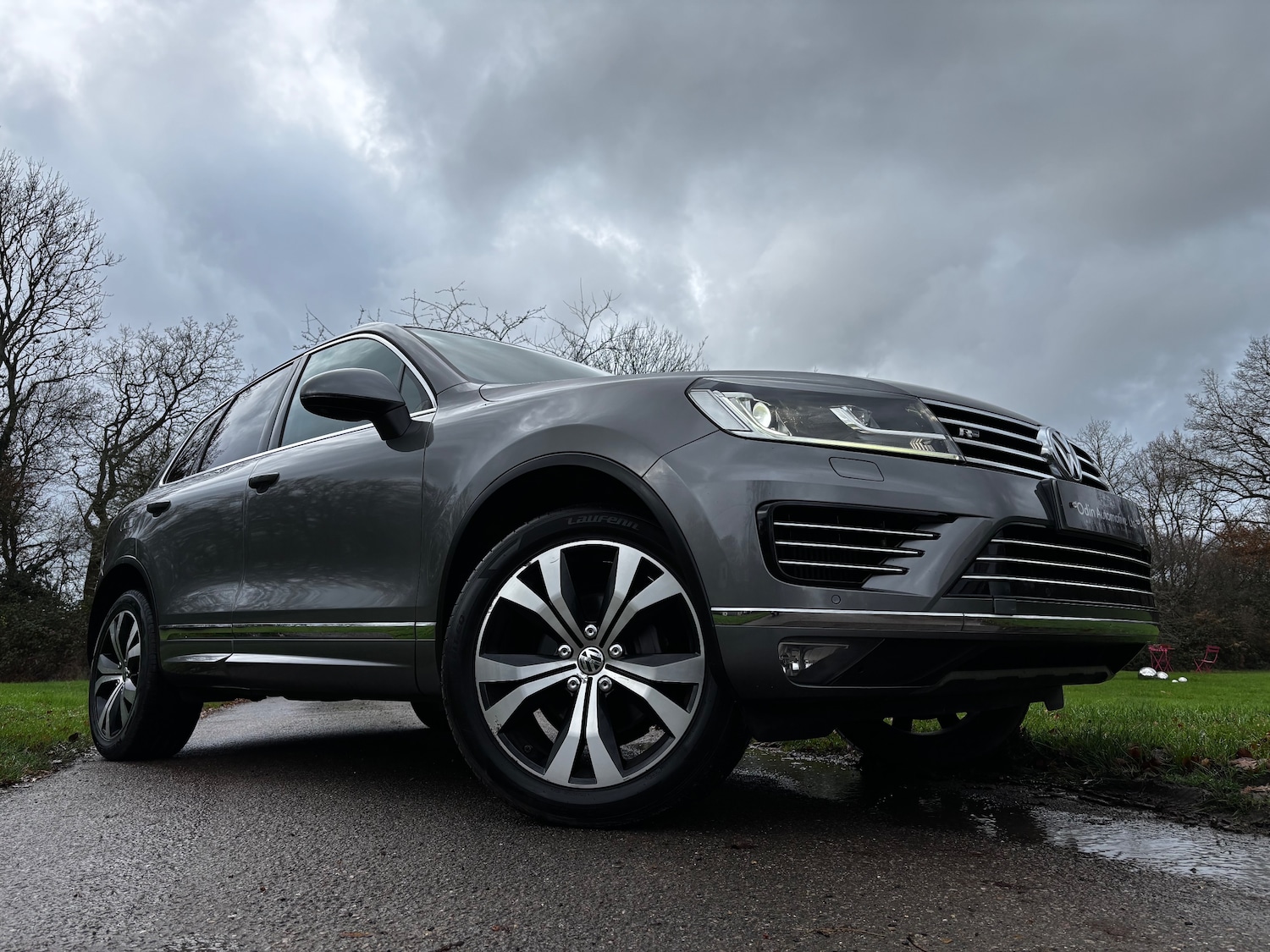 Used Volkswagen Touareg 2016 for sale - 76984267: Photo 2