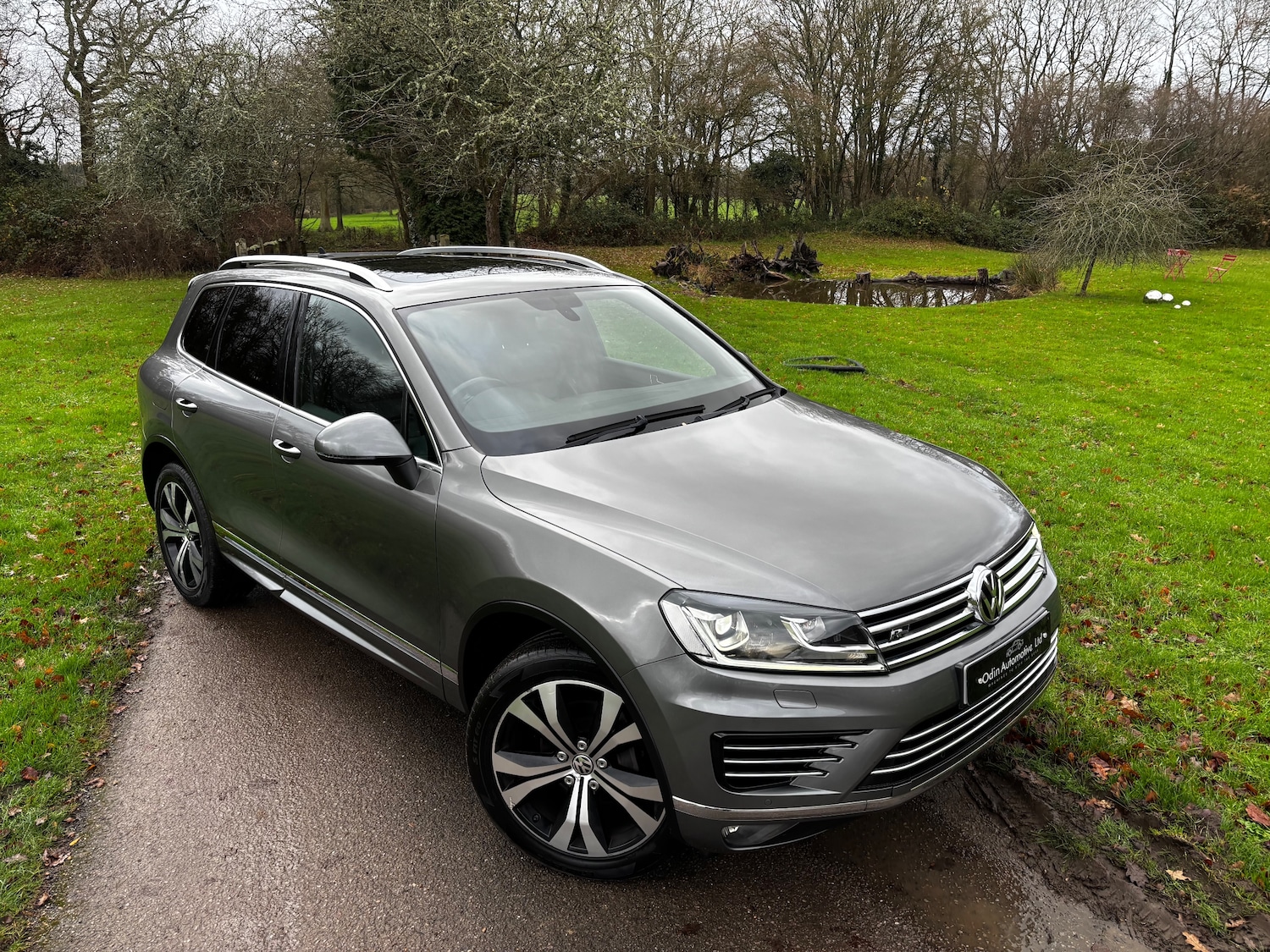 Used Volkswagen Touareg 2016 for sale - 76984267: Photo 3