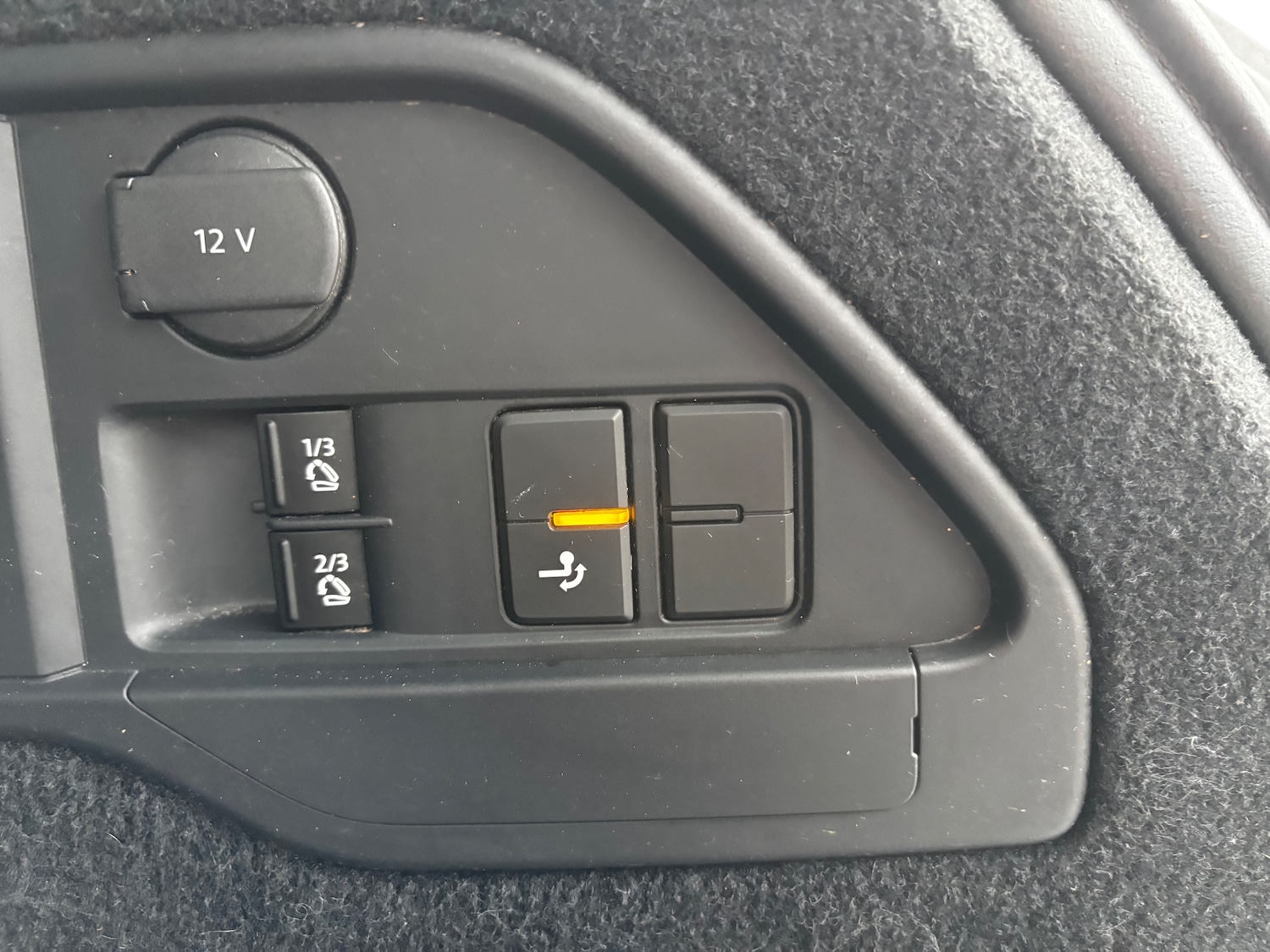 Used Volkswagen Touareg 2016 for sale - 76984267: Photo 47