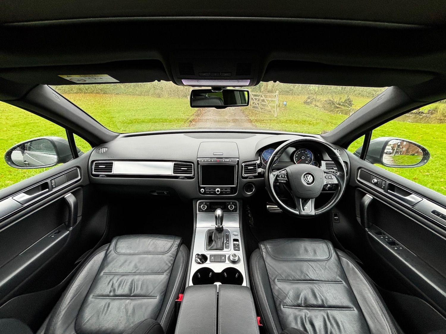 Used Volkswagen Touareg 2016 for sale - 76984267: Photo 58