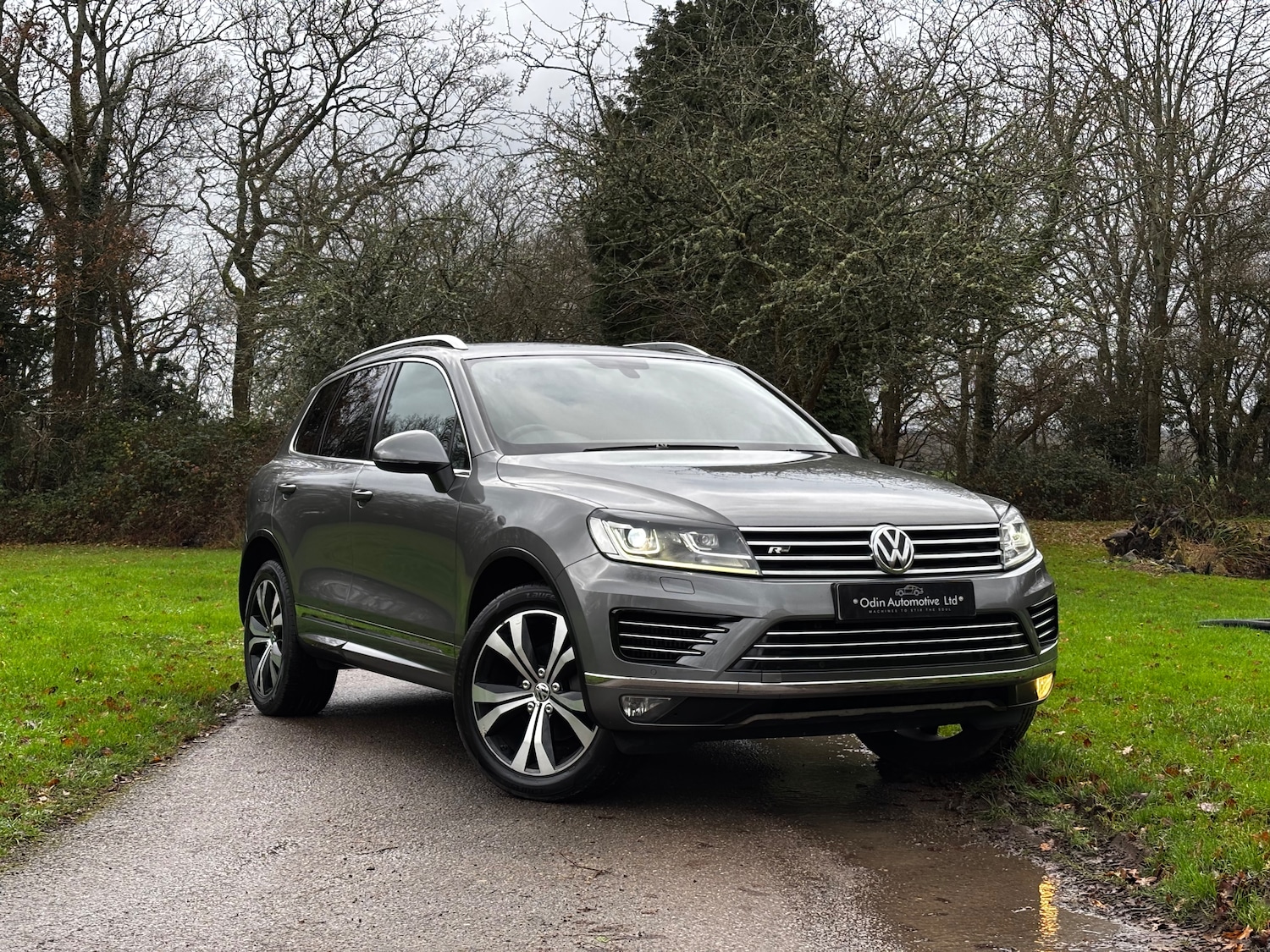 Used Volkswagen Touareg 2016 for sale - 76984267: Photo 6