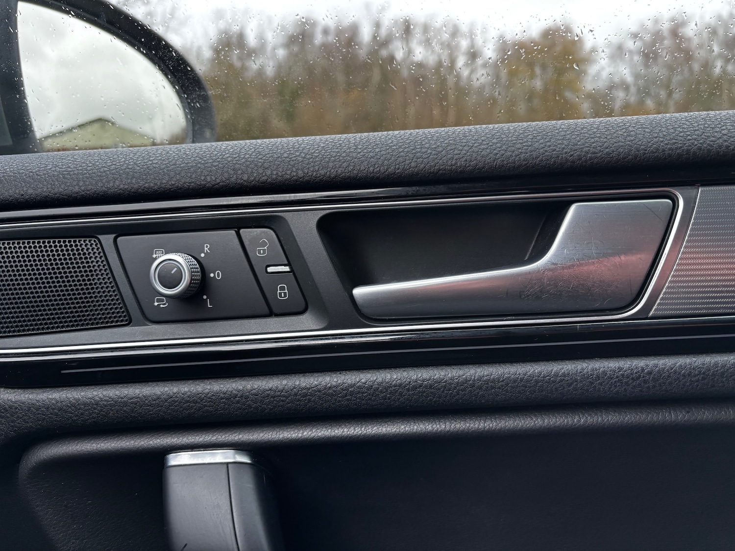 Used Volkswagen Touareg 2016 for sale - 76984267: Photo 65