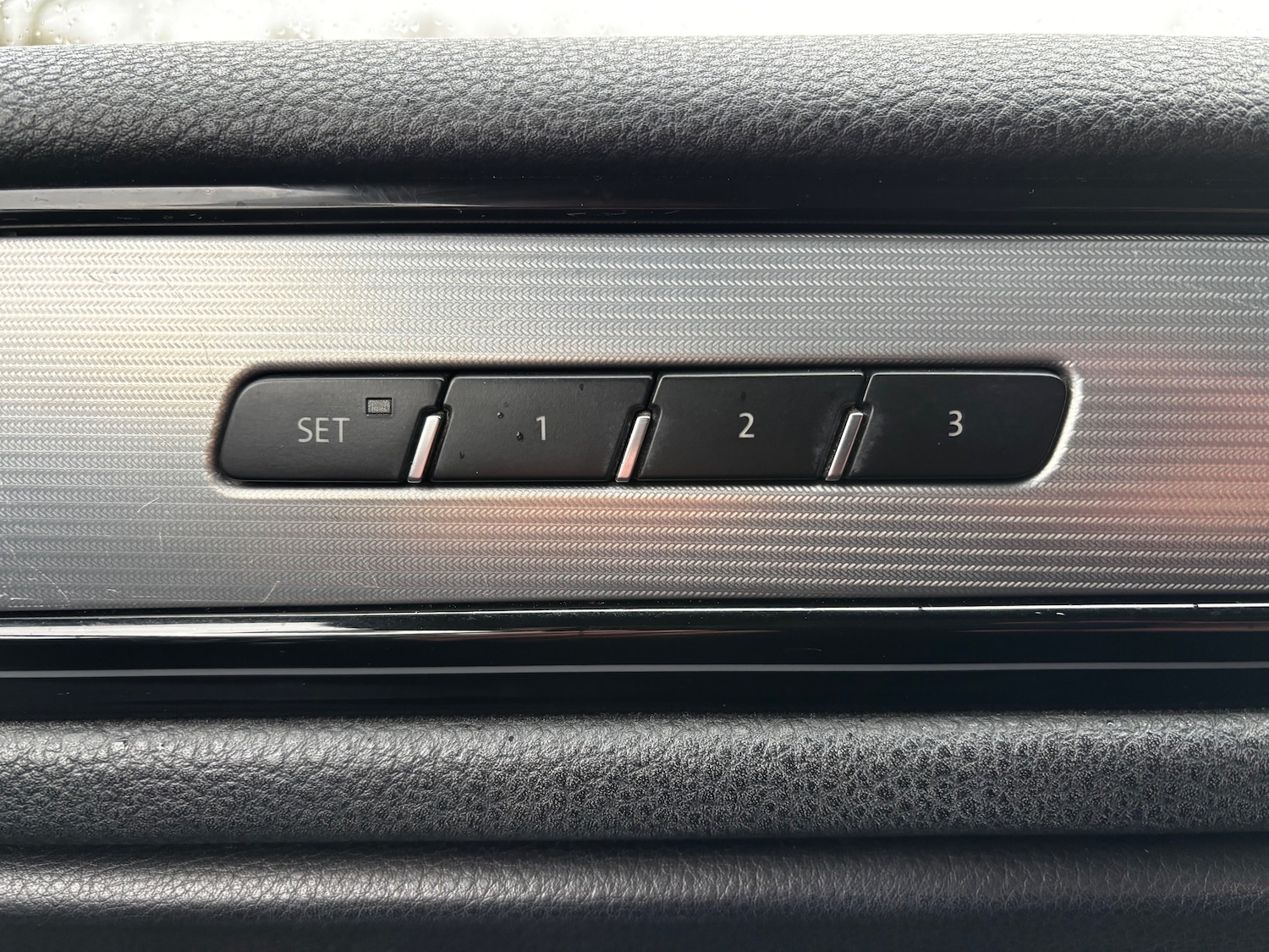 Used Volkswagen Touareg 2016 for sale - 76984267: Photo 66