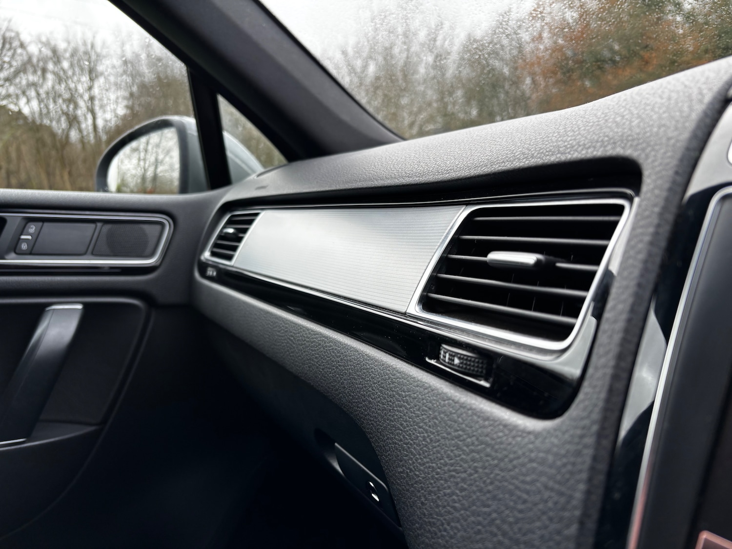 Used Volkswagen Touareg 2016 for sale - 76984267: Photo 76