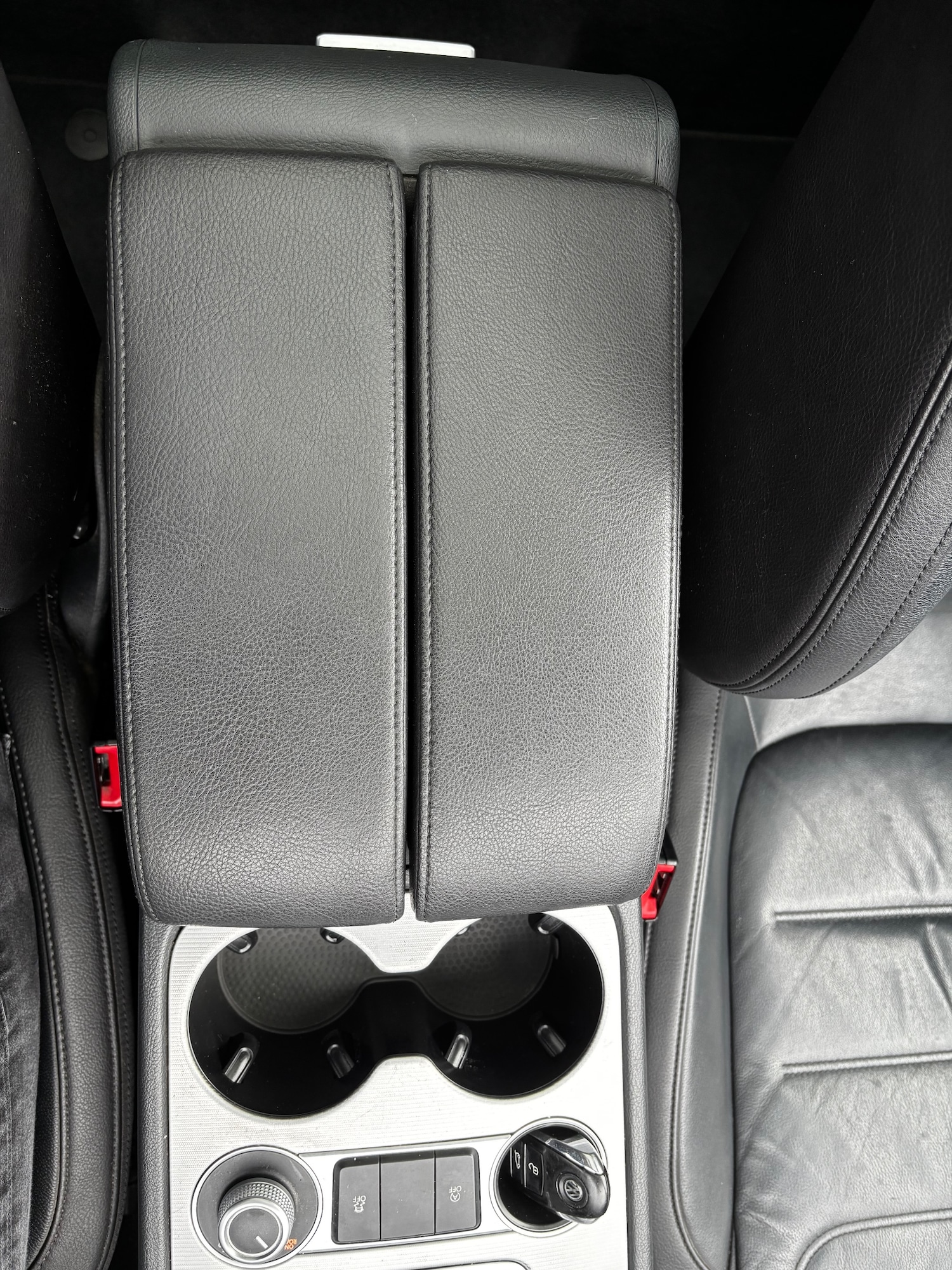 Used Volkswagen Touareg 2016 for sale - 76984267: Photo 78