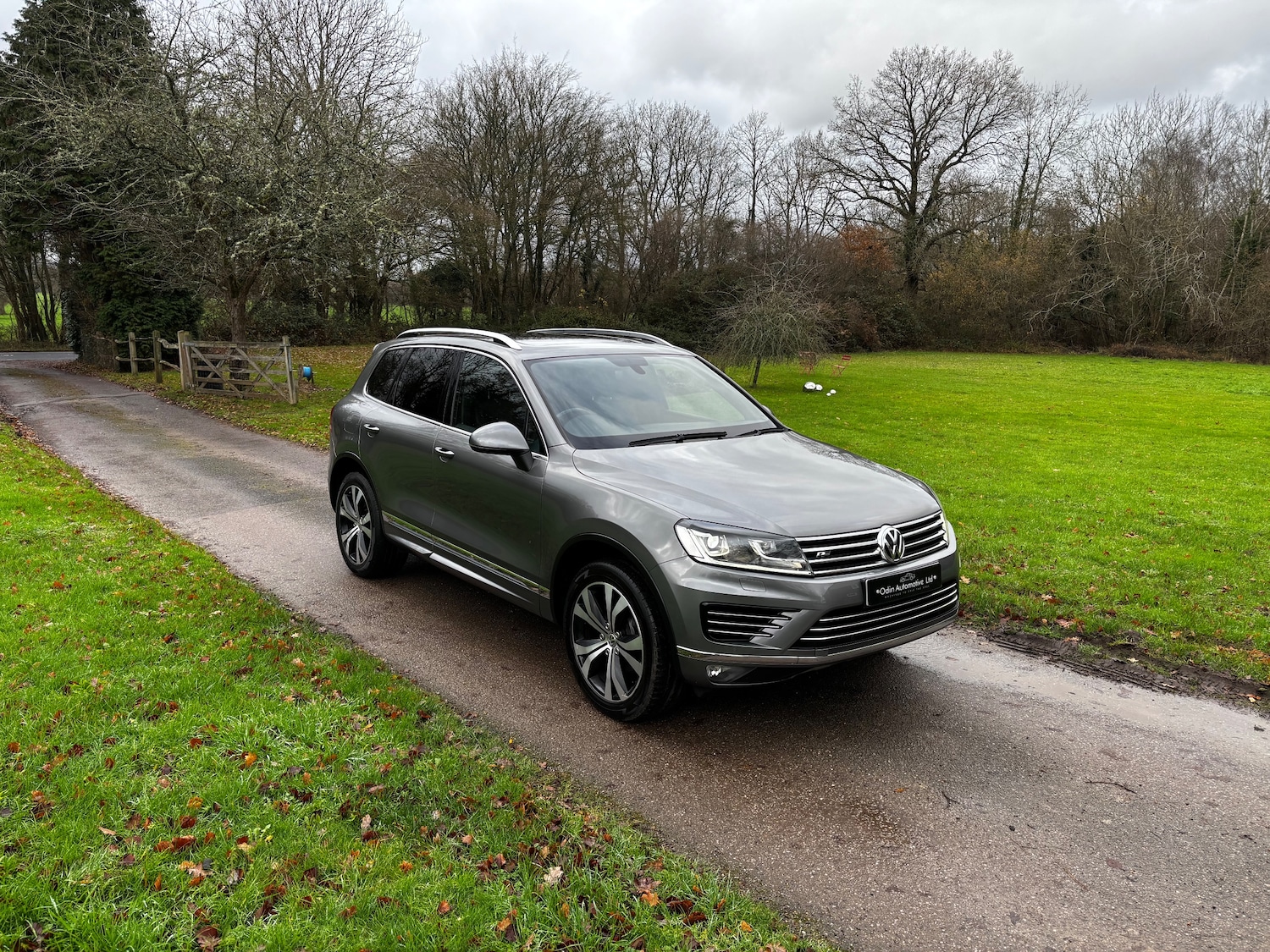 Used Volkswagen Touareg 2016 for sale - 76984267: Photo 8