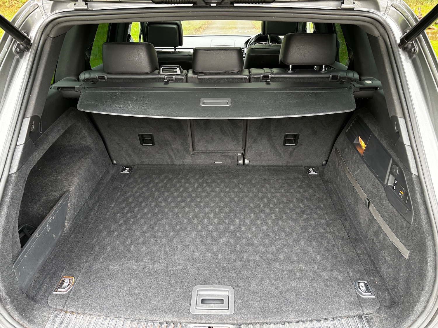 Used Volkswagen Touareg 2016 for sale - 76984267: Photo 83