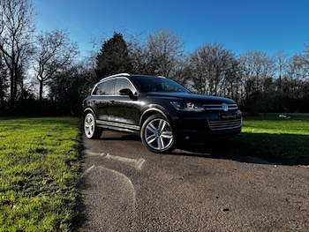 Used Volkswagen Touareg 2013 for sale - 76984262: Photo