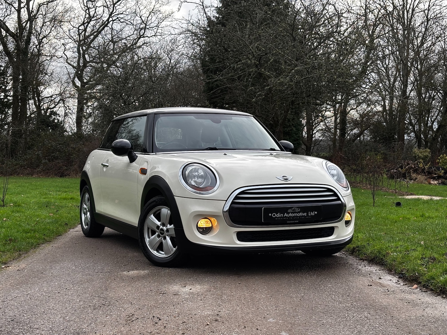 Used MINI Hatch 2015 for sale - 77567850: Photo 4