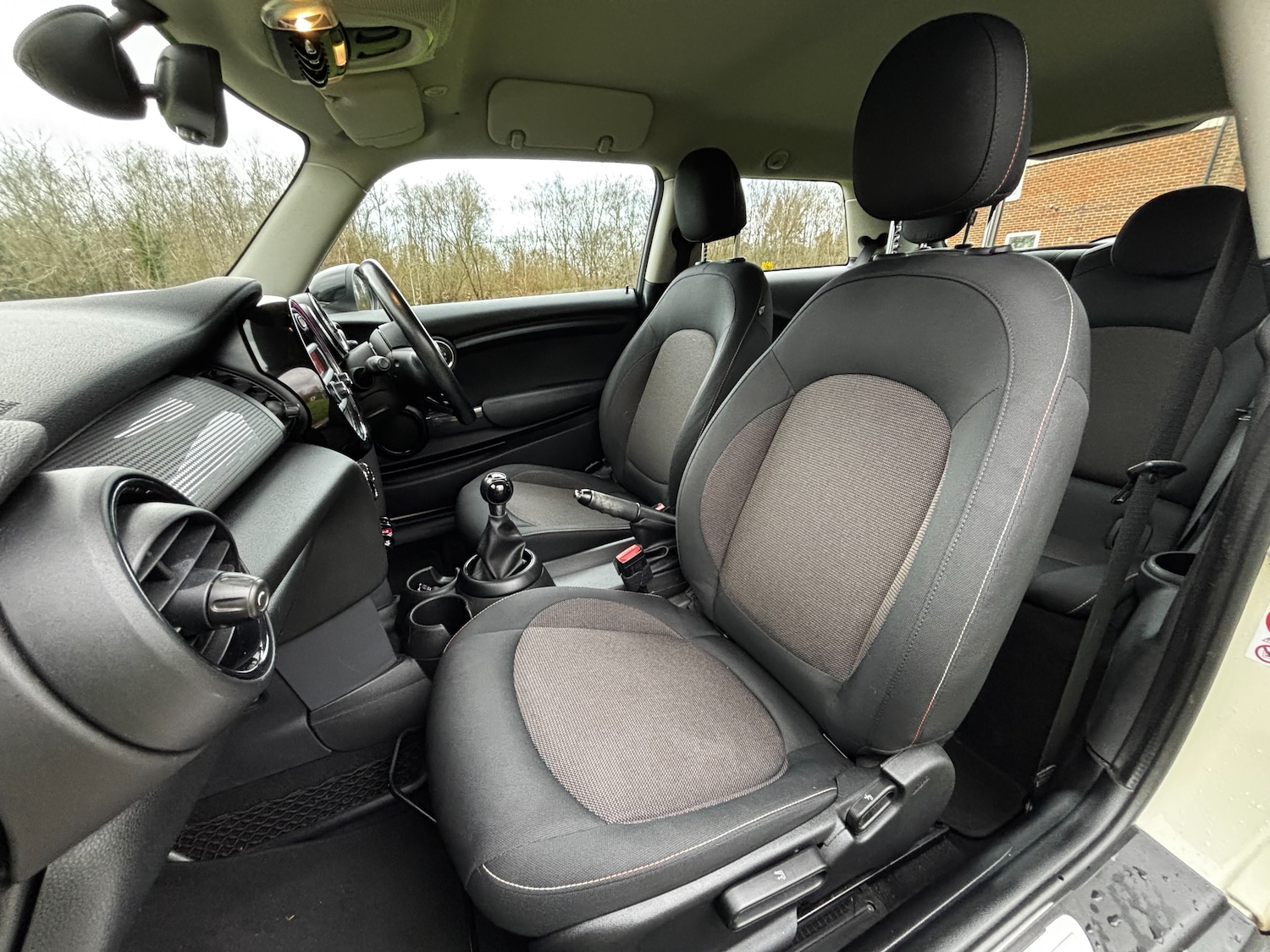 Used MINI Hatch 2015 for sale - 77567850: Photo 40