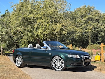 Used Audi S4 Cabriolet 2008 for sale - 79397356: Photo