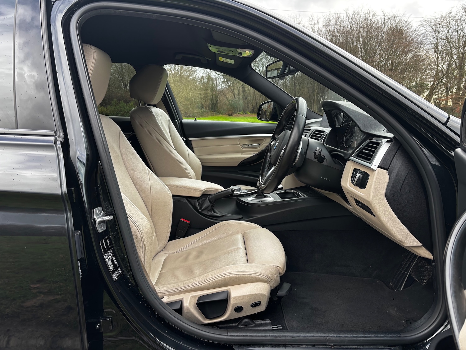 Used BMW 3 Series 2017 for sale - 77195788: Photo 43