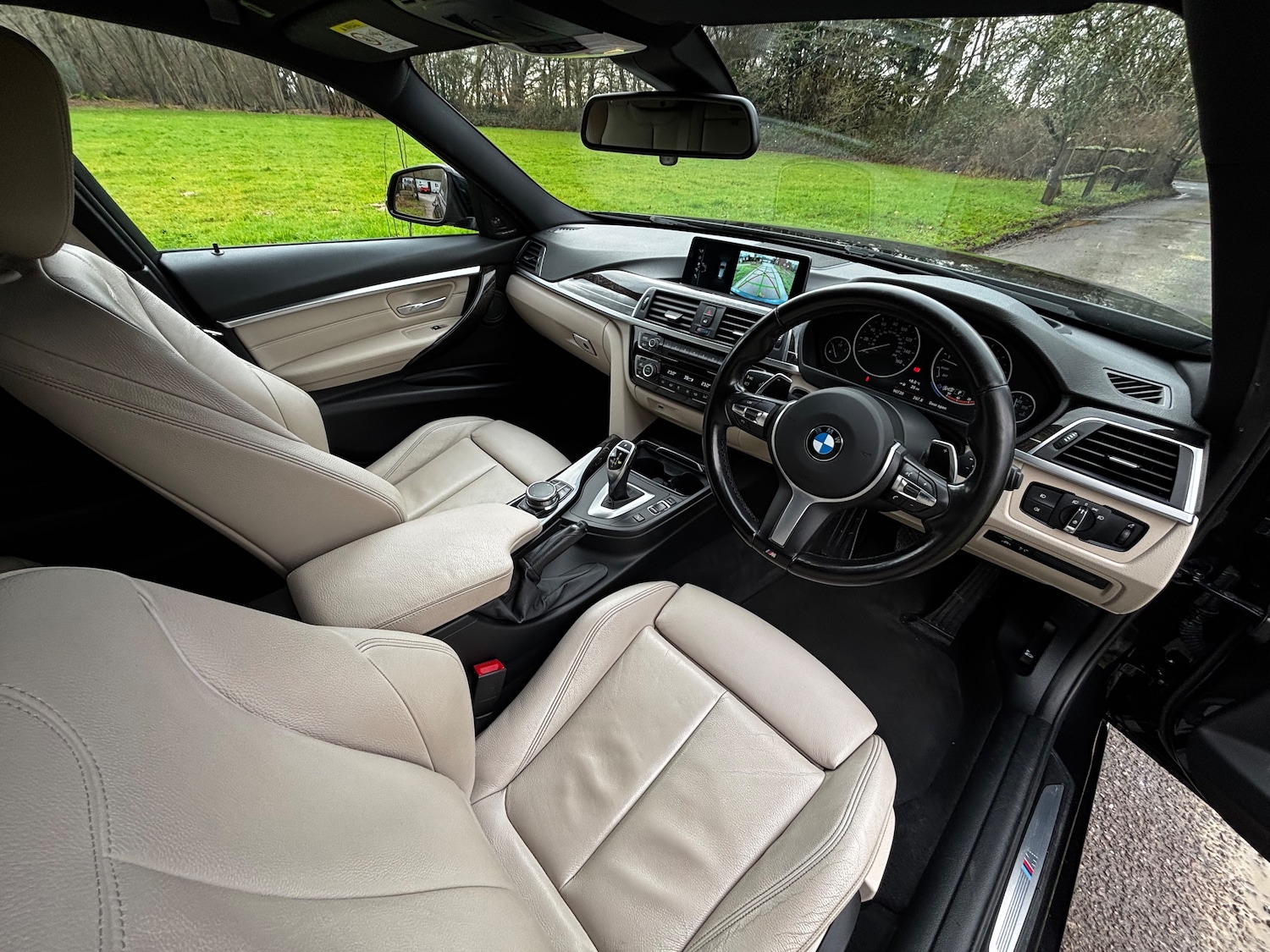 Used BMW 3 Series 2017 for sale - 77195788: Photo 45