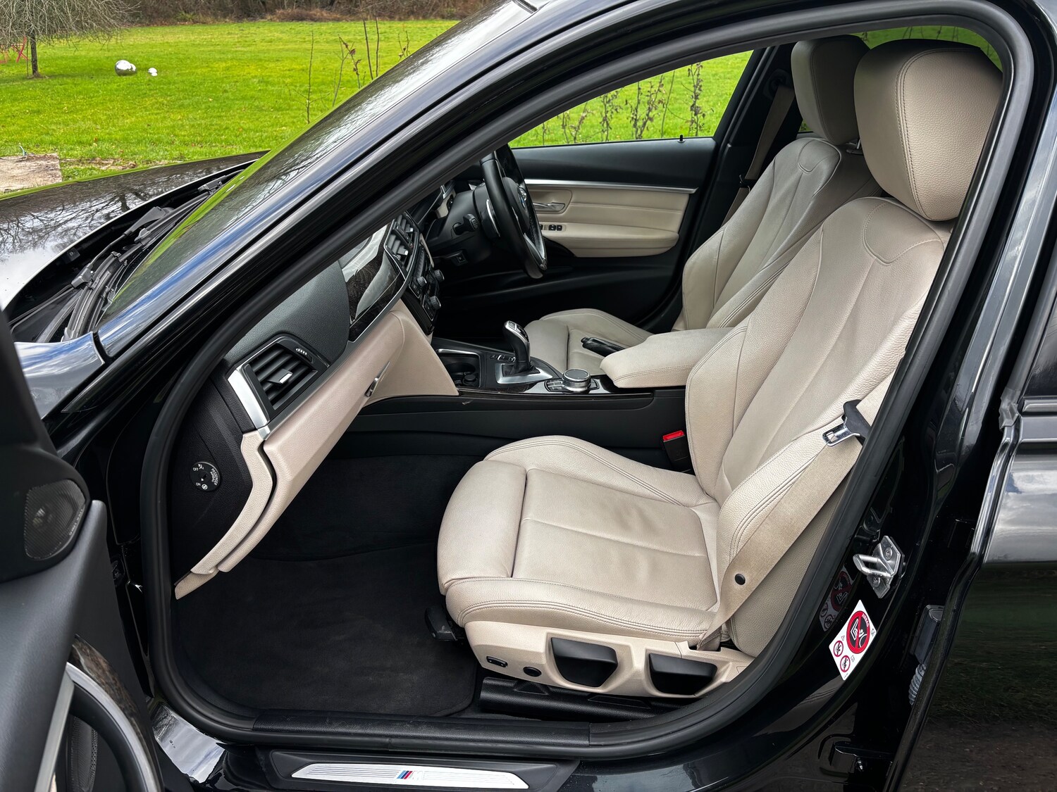 Used BMW 3 Series 2017 for sale - 77195788: Photo 48