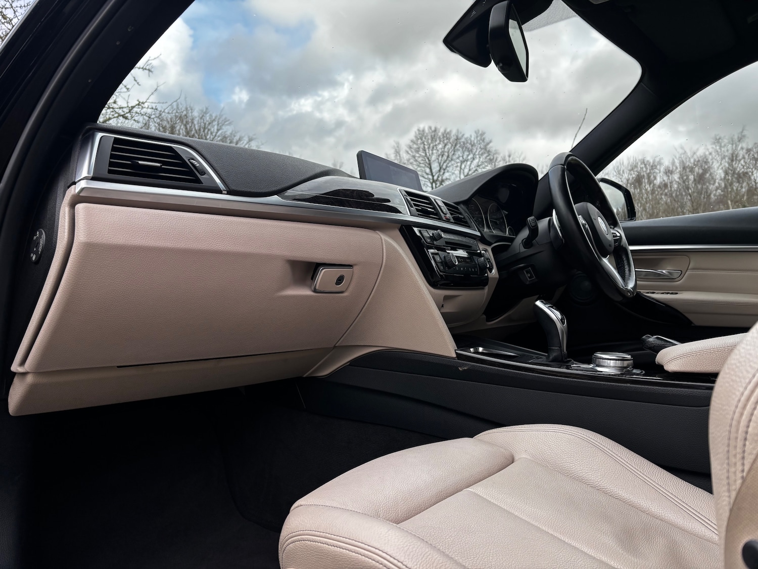 Used BMW 3 Series 2017 for sale - 77195788: Photo 51