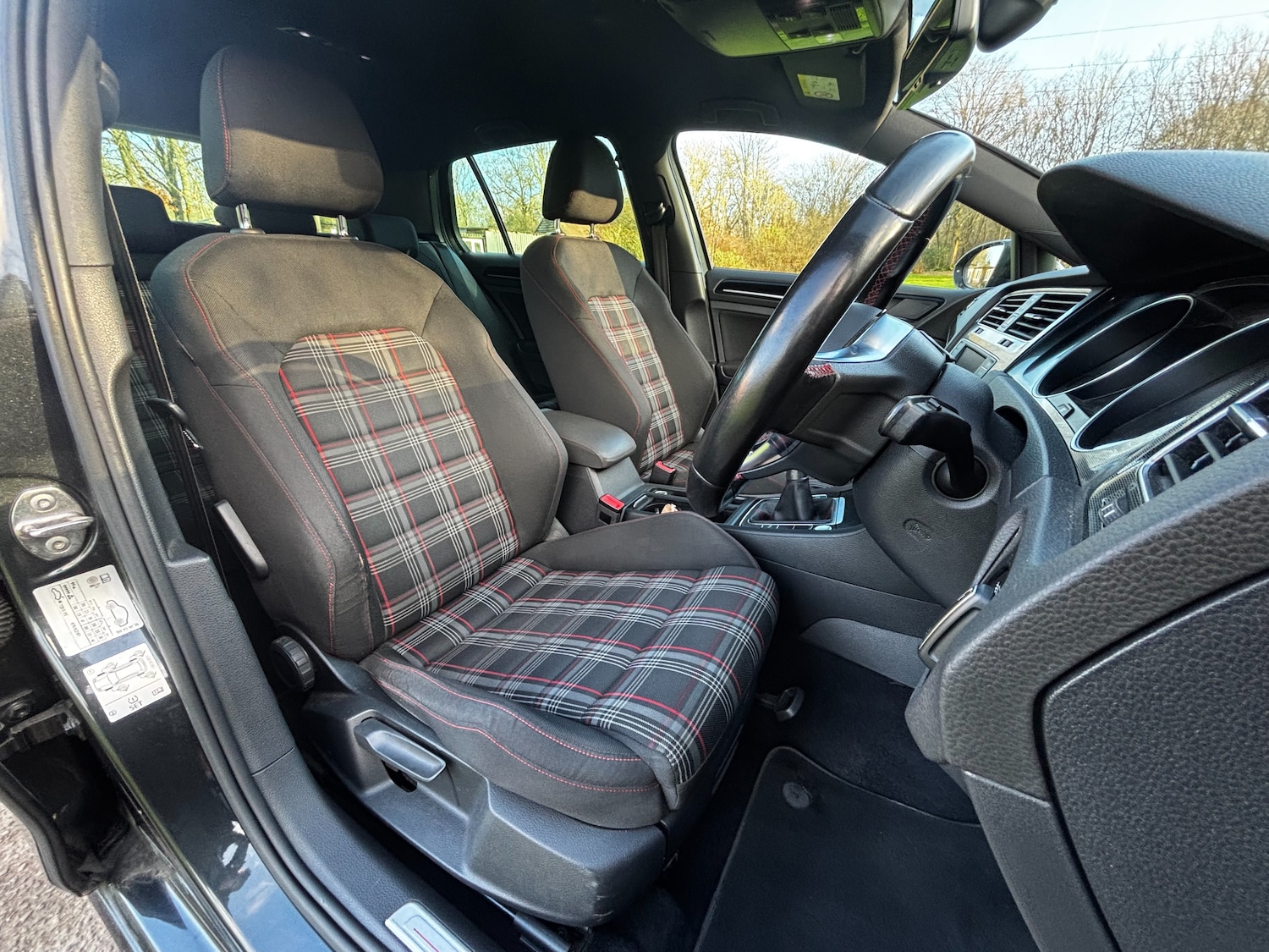 Used Volkswagen Golf 2015 for sale - 77364115: Photo 47