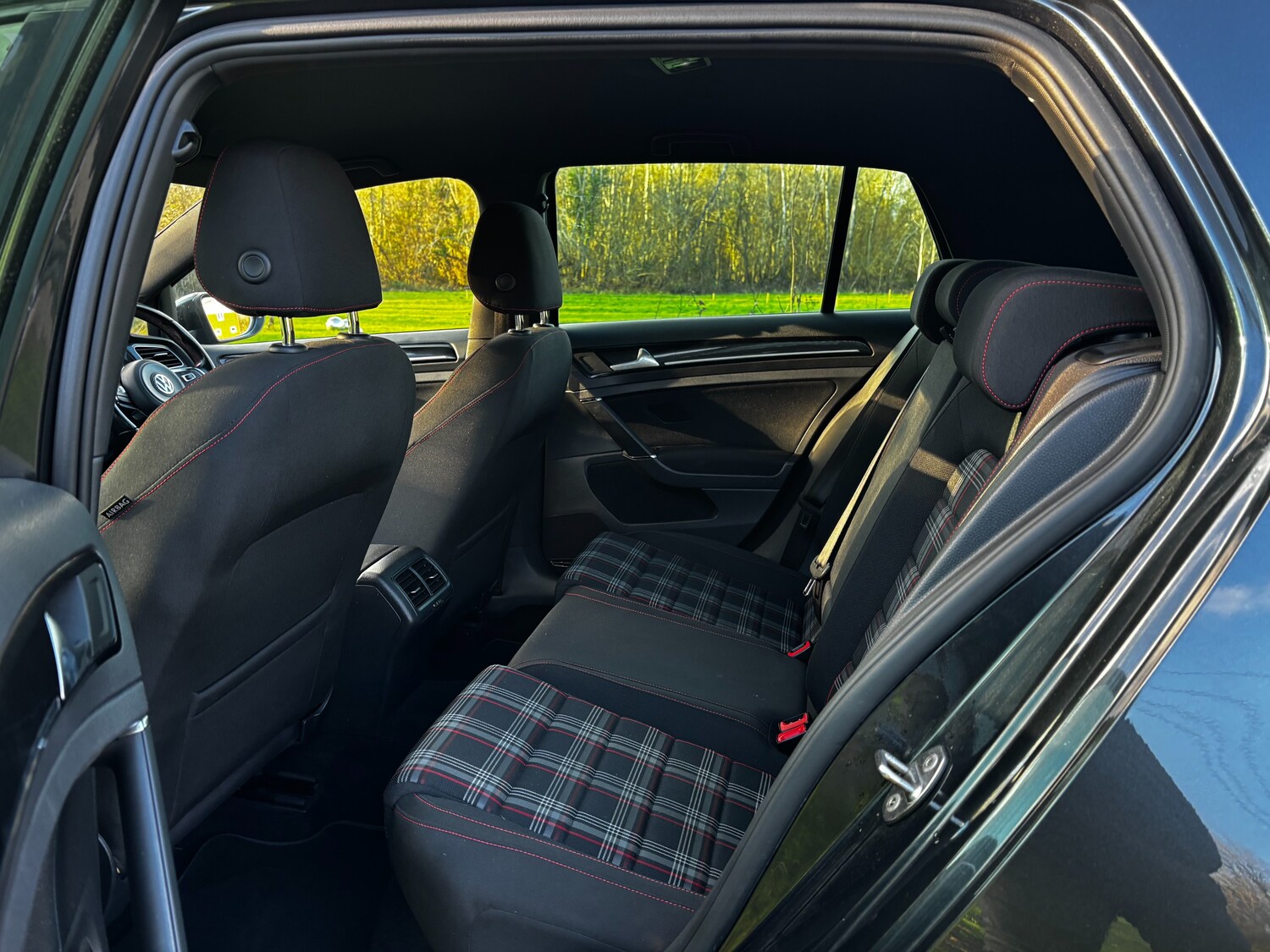 Used Volkswagen Golf 2015 for sale - 77364115: Photo 56