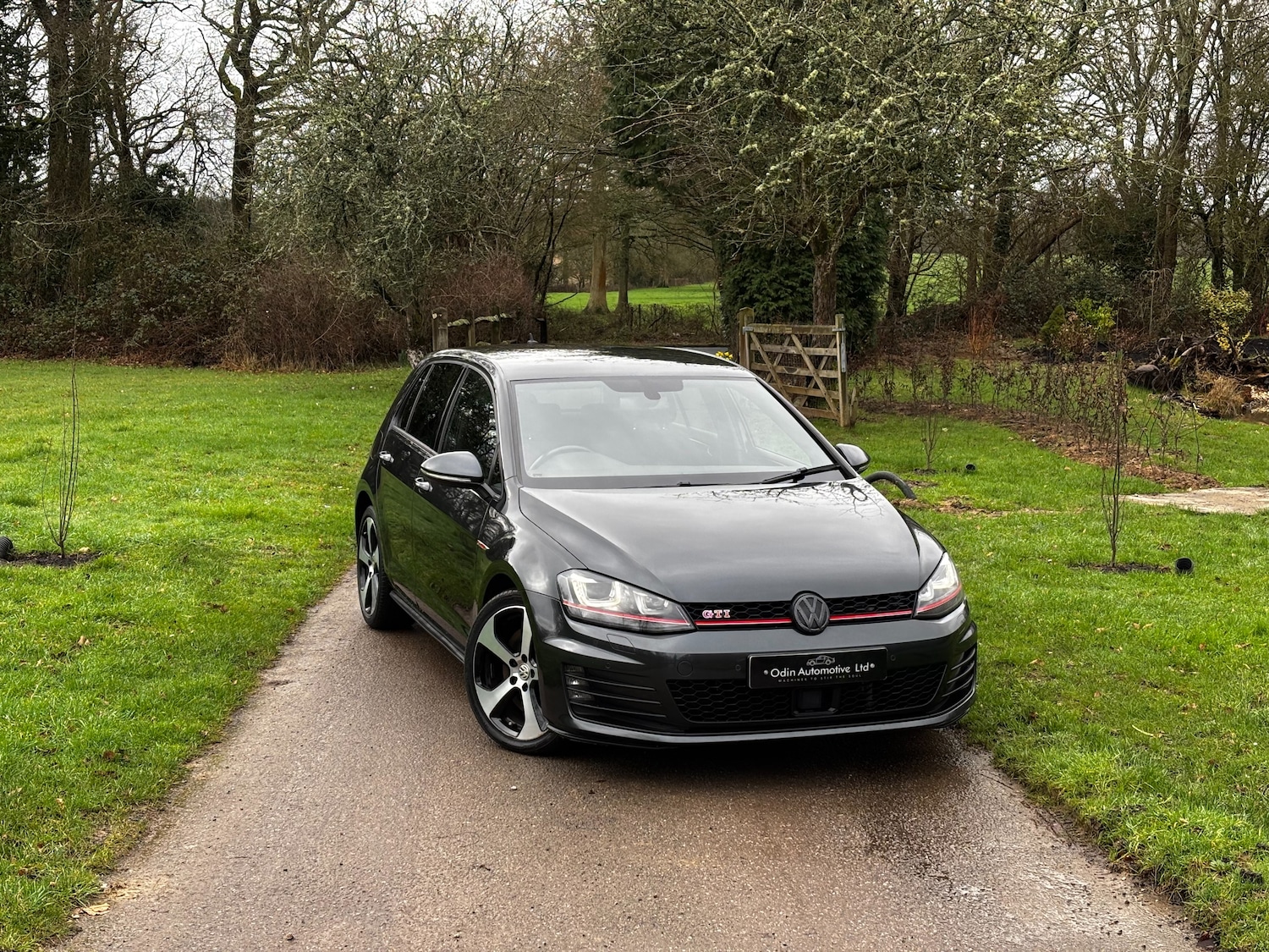 Used Volkswagen Golf 2015 for sale - 77364115: Photo 6