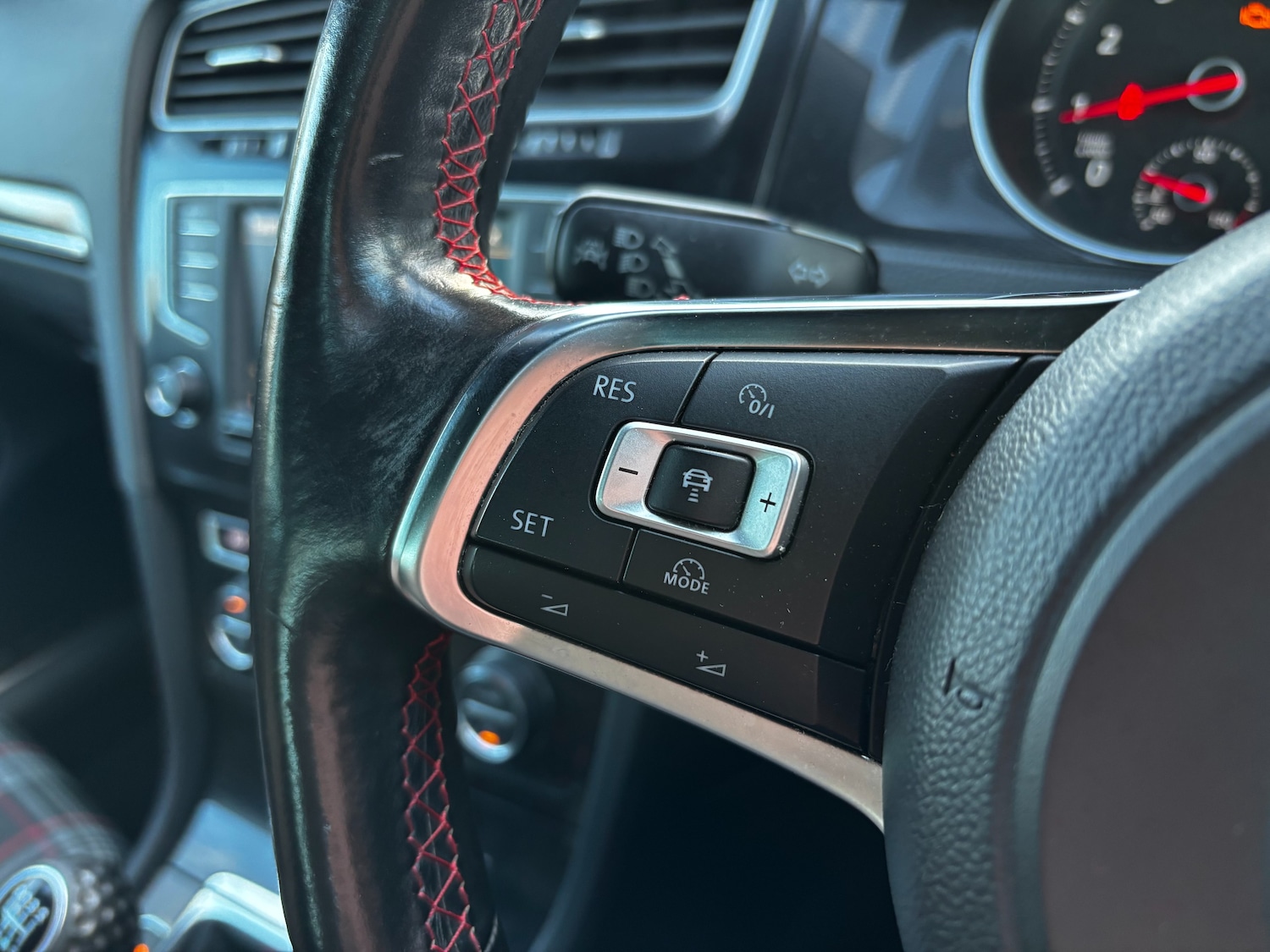 Used Volkswagen Golf 2015 for sale - 77364115: Photo 62