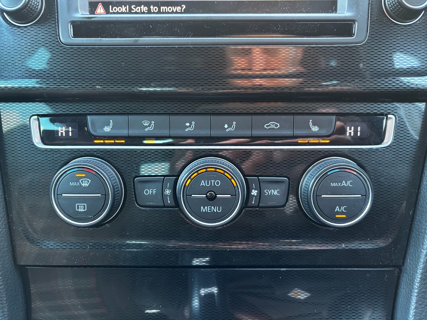 Used Volkswagen Golf 2015 for sale - 77364115: Photo 66