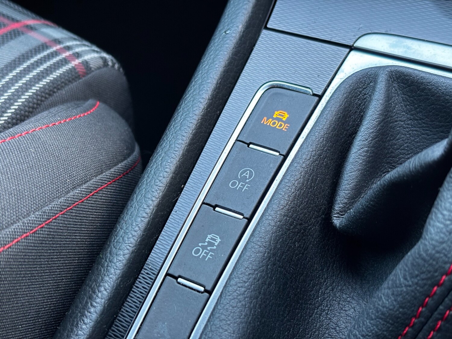 Used Volkswagen Golf 2015 for sale - 77364115: Photo 67