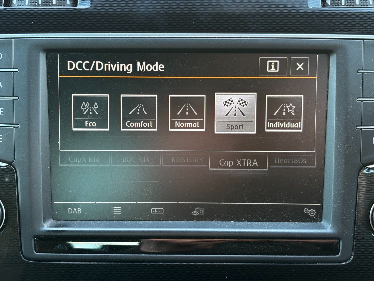 Used Volkswagen Golf 2015 for sale - 77364115: Photo 74