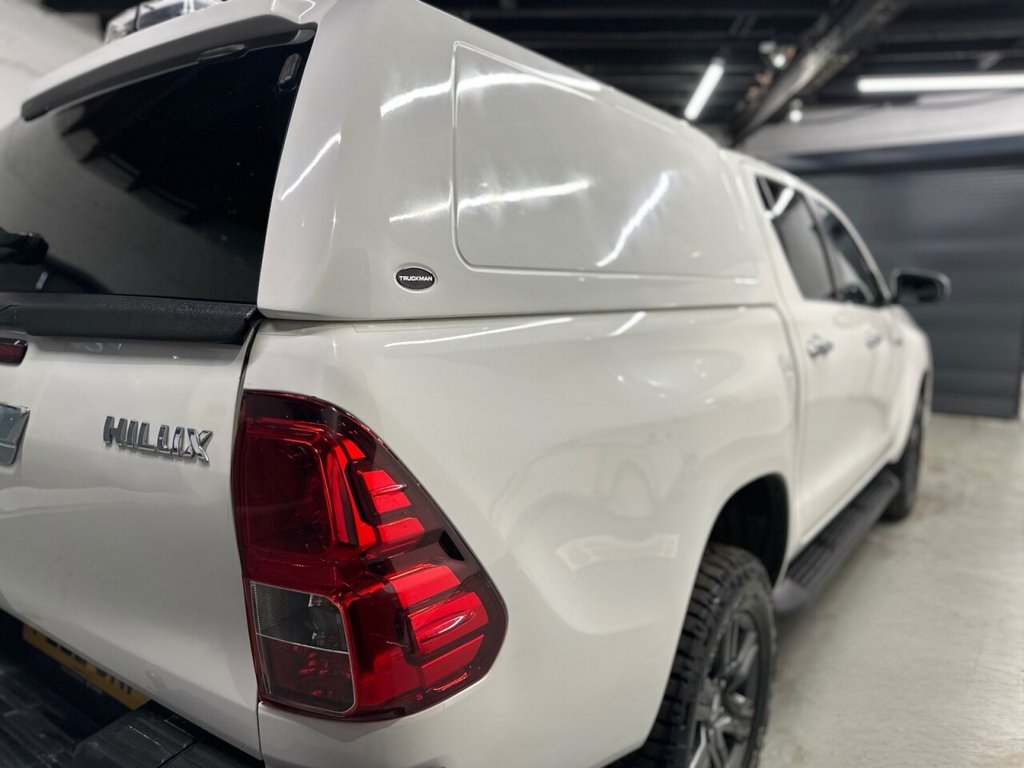 Used Toyota Hilux 2022 for sale - 77879381: Photo 15