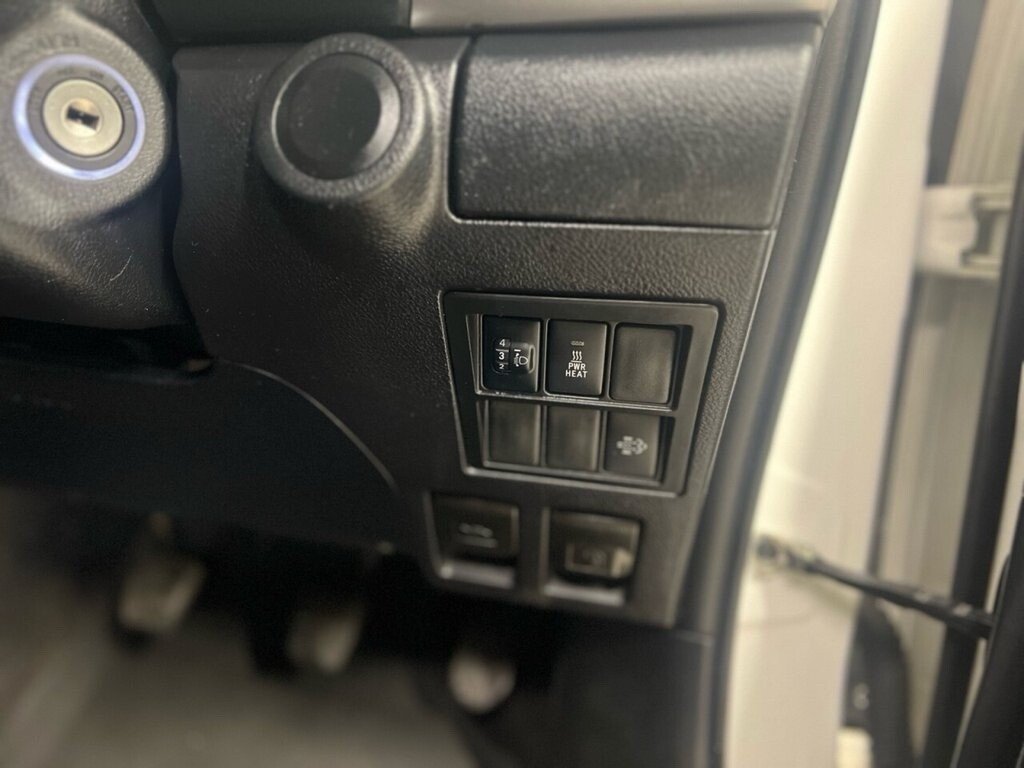 Used Toyota Hilux 2022 for sale - 77879381: Photo 19