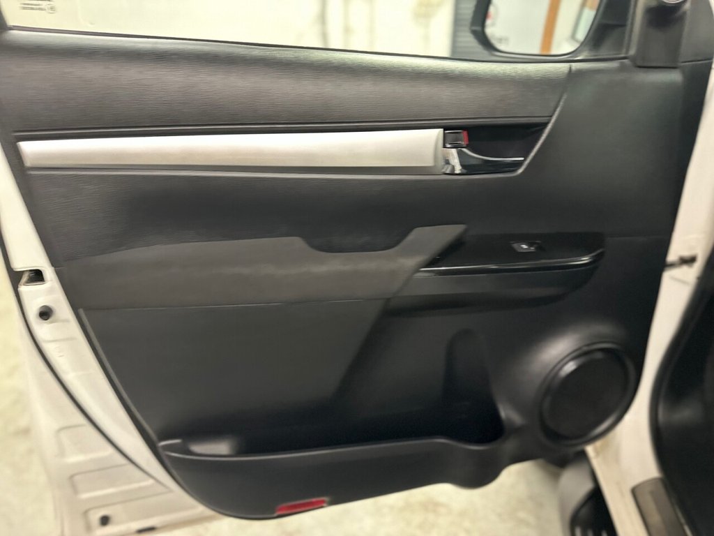 Used Toyota Hilux 2021 for sale - 76840858: Photo 20