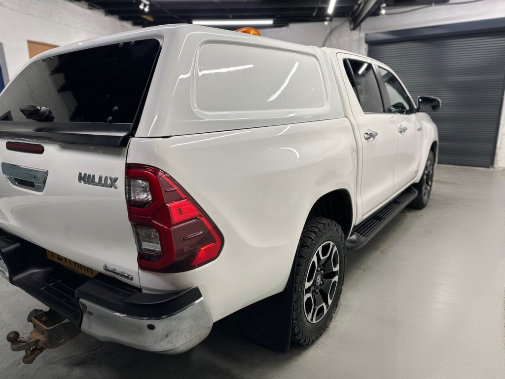 Used Toyota Hilux 2021 for sale - 76840858: Photo 8