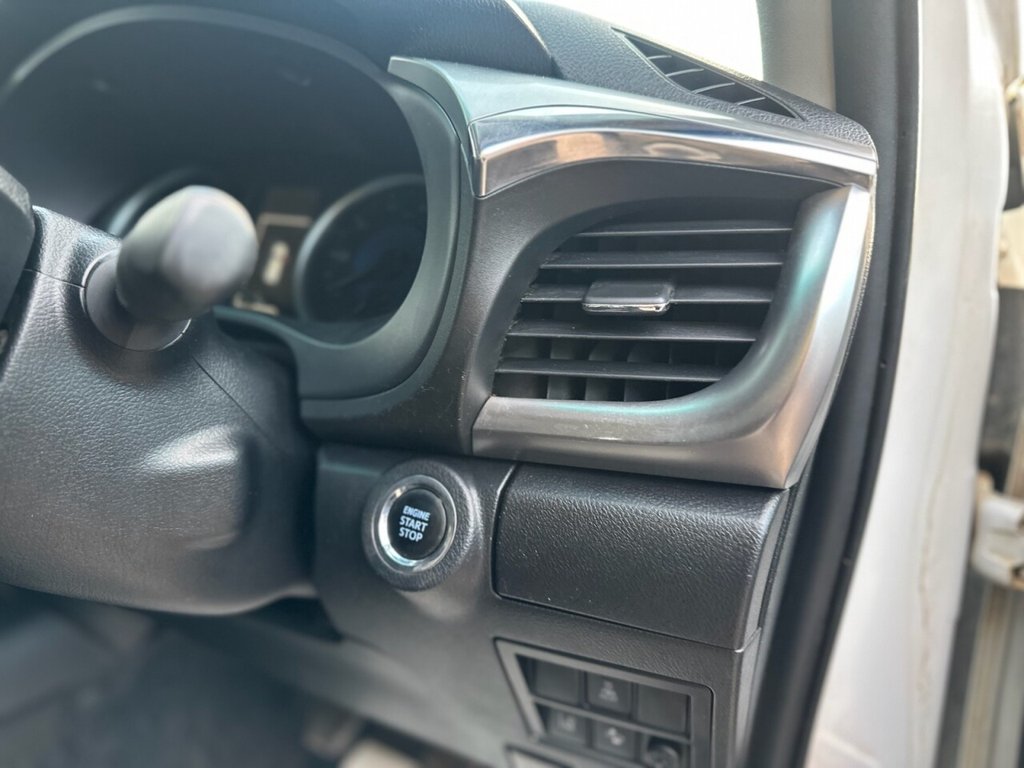 Used Toyota Hilux 2018 for sale - 76711588: Photo 15