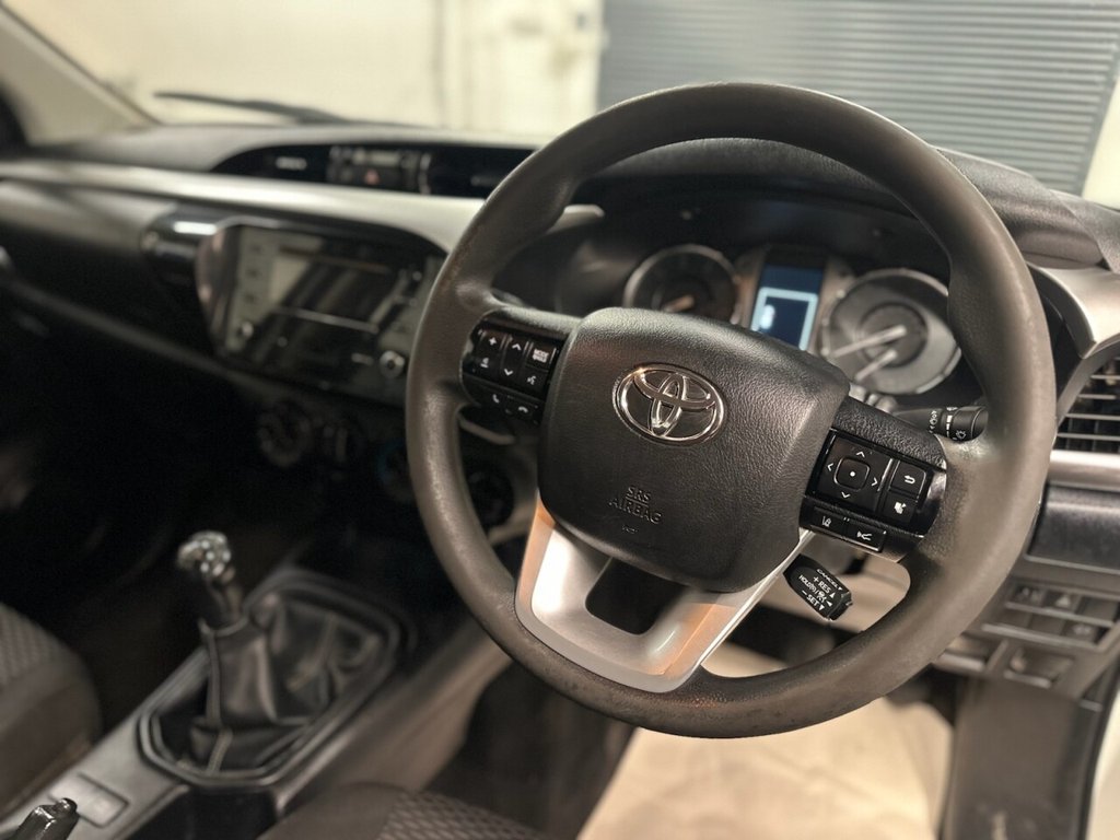 Used Toyota Hilux 2021 for sale - 76482183: Photo 18