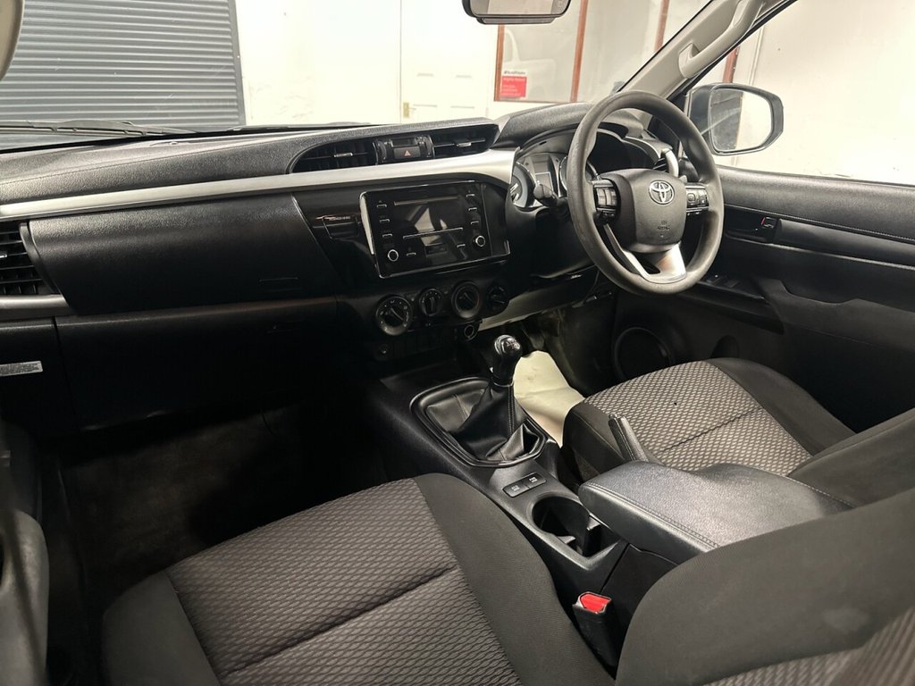 Used Toyota Hilux 2021 for sale - 76482183: Photo 23