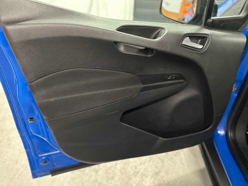 Used Ford Transit Courier 2019 for sale - 76372502: Photo 12