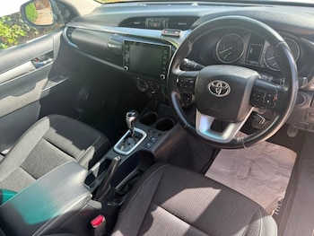 Used Toyota Hilux 2021 for sale - 78856222: Photo