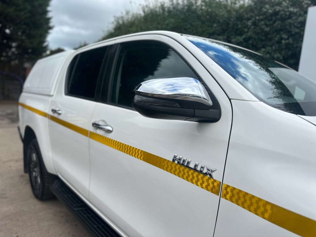 Used Toyota Hilux 2022 for sale - 77841306: Photo 10