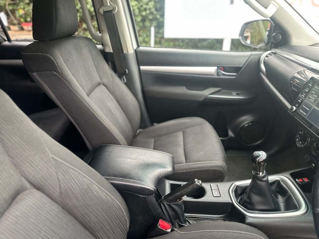 Used Toyota Hilux 2022 for sale - 77841306: Photo 20