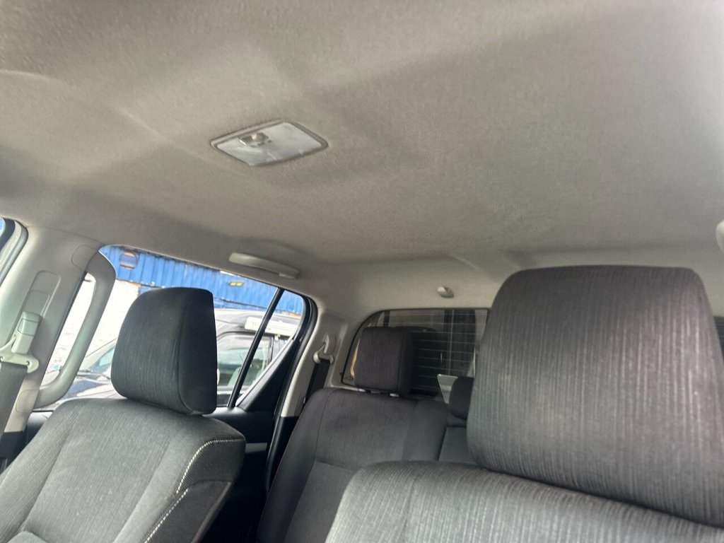 Used Toyota Hilux 2022 for sale - 77841306: Photo 27