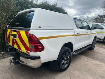 Used Toyota Hilux 2022 for sale - 77841306: Photo
