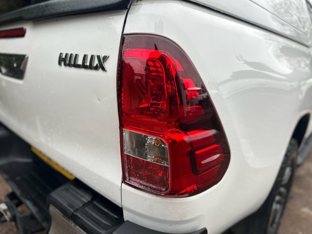 Used Toyota Hilux 2022 for sale - 77557908: Photo 18