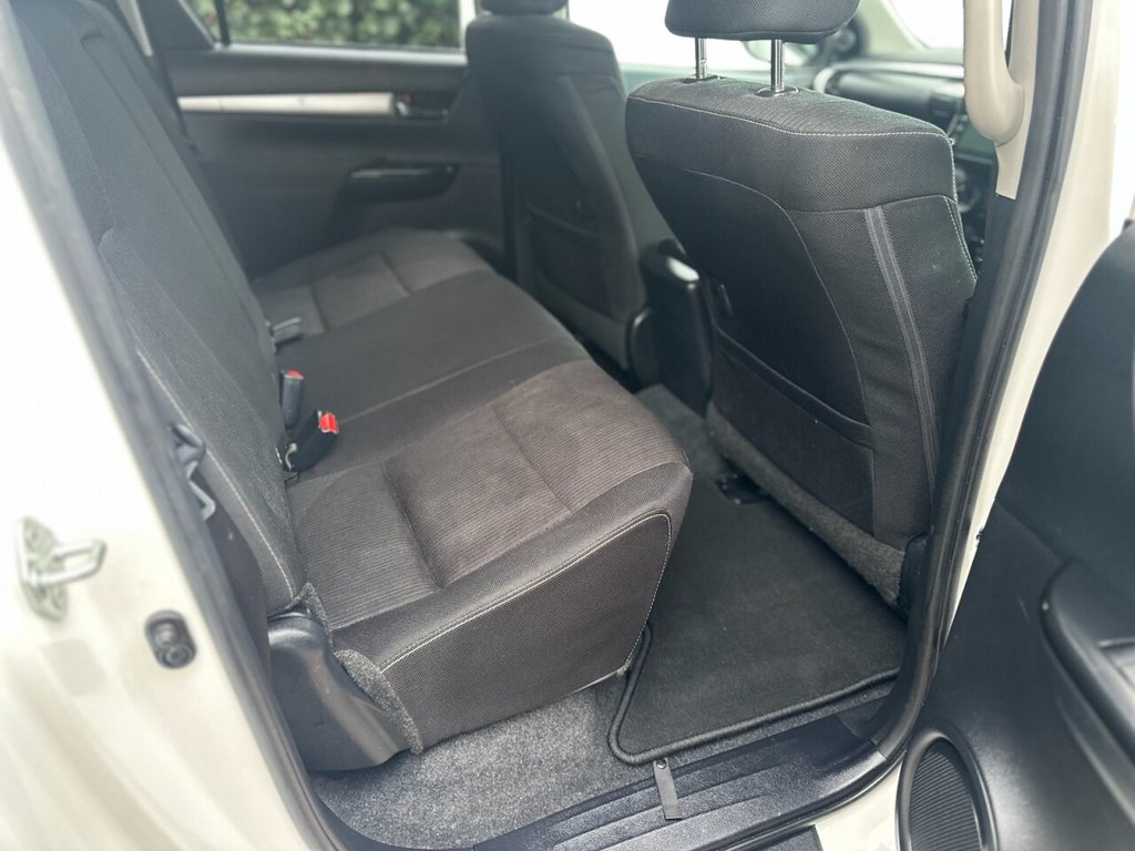 Used Toyota Hilux 2022 for sale - 77557908: Photo 33