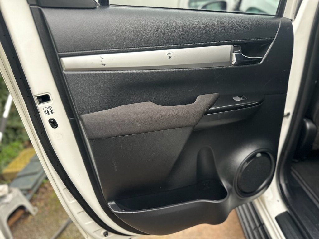 Used Toyota Hilux 2022 for sale - 77557908: Photo 37