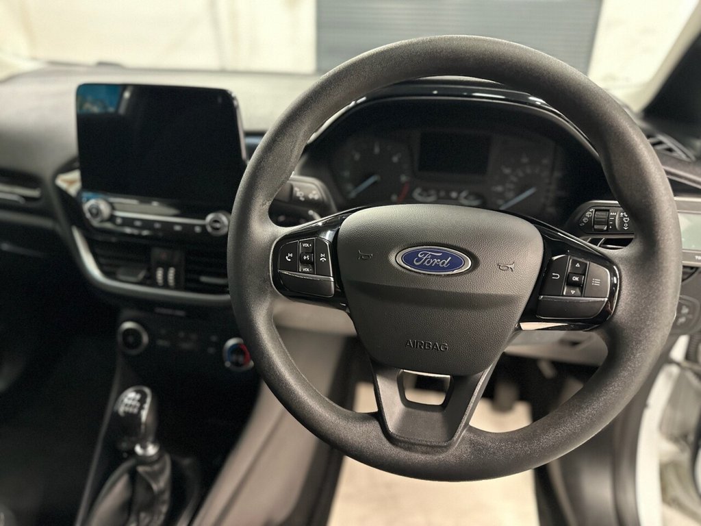 Used Ford Fiesta 2020 for sale - 76685932: Photo 15
